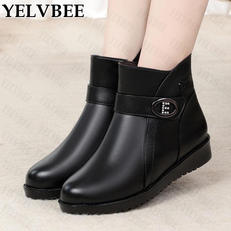Boots 2021 Winter Snow Furry Zipper Casual Women Shoes Mujer Designer Flats Platform Fashion Warm Goth Ankle Motorcycle, Black
Boots 2021 Winter Snow Furry Zipper Casual Women Shoes Mujer Designer Flats Platform Fashion Warm Goth Ankle Motorcycle, Black