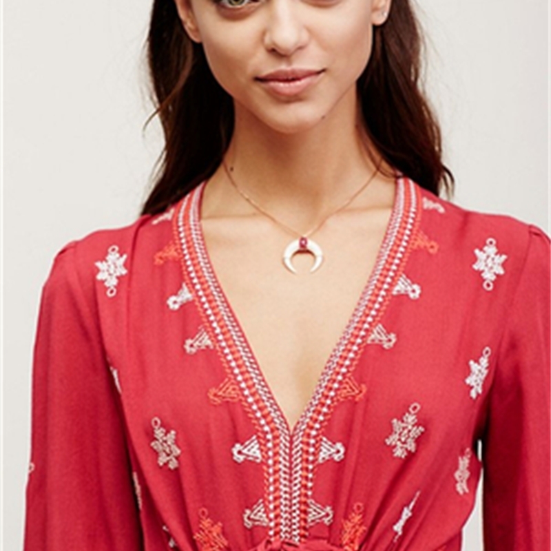 Summer Runway Dress Women Vintage Flower Embroidered Deep V-Neck Hippie Boho People Cotton Sexy High Waist Tunic Short Dresses 210520