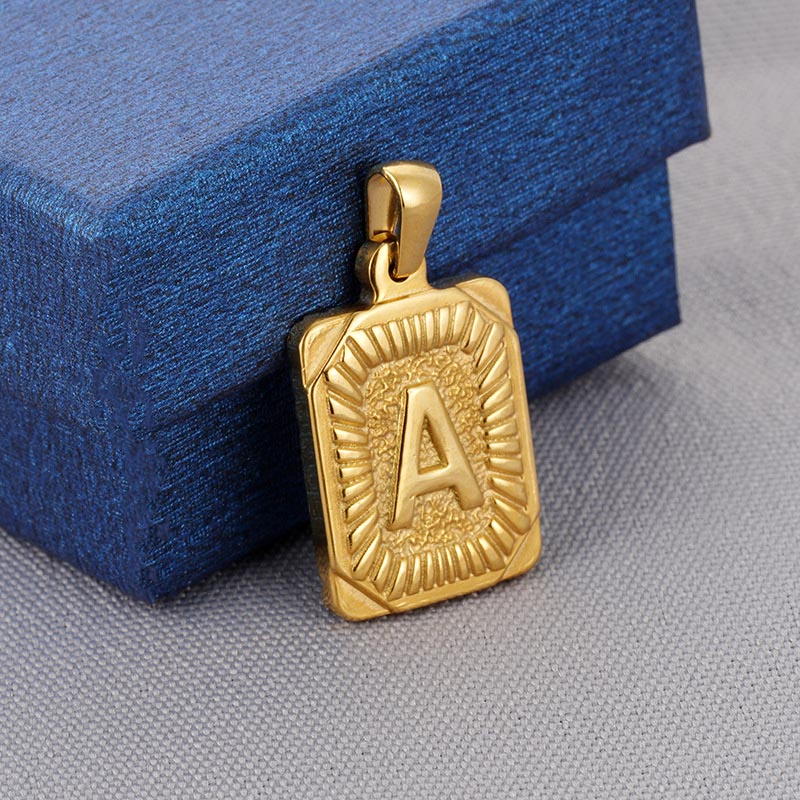 316L Stainless Steel Men Women 26 Capital Letters Pendant Necklace 18K Gold Little Rectangle Fashion Jewelry Lovers Couples Neckla