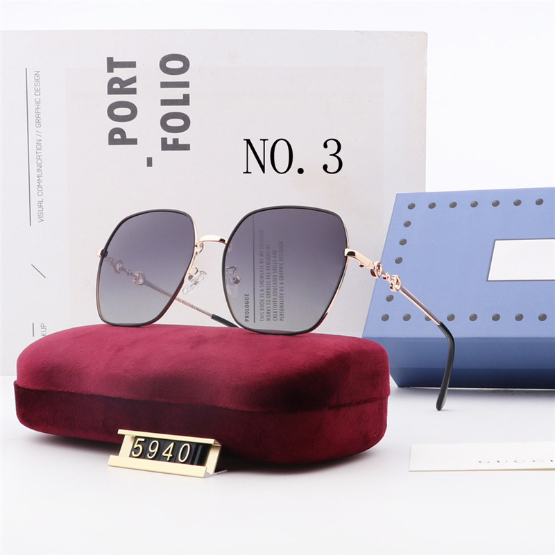 Designer Sunglasses For Women Mens Classic Sun Glasses Fashion Polarized Outdoor Holiday Eyewear Men Womens Luxury Brand Sunglass Frame Nice, White;black
Designer Sunglasses For Women Mens Classic Sun Glasses Fashion Polarized Outdoor Holiday Eyewear Men Womens Luxury Brand Sunglass Frame Nice, White;black
