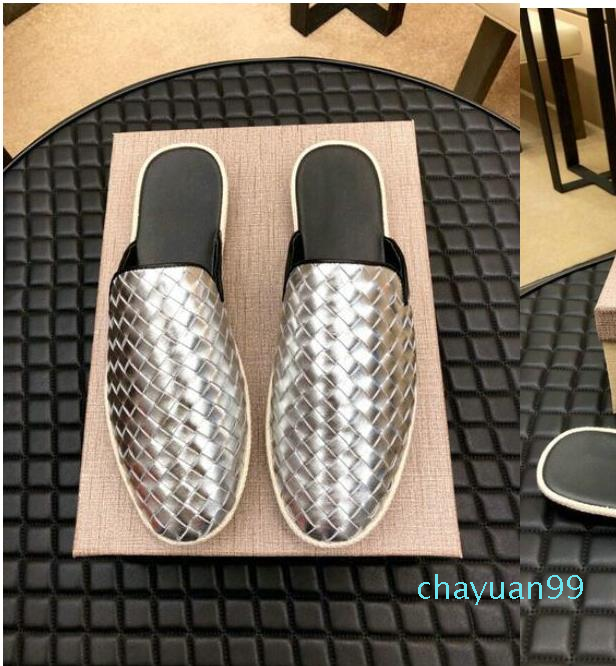 2021 Shoppe Mens half slippers flip flops outdoor sandals Knitted designer men weave slippers Slides Mocassin 38-45, See photo
2021 Shoppe Mens half slippers flip flops outdoor sandals Knitted designer men weave slippers Slides Mocassin 38-45, See photo