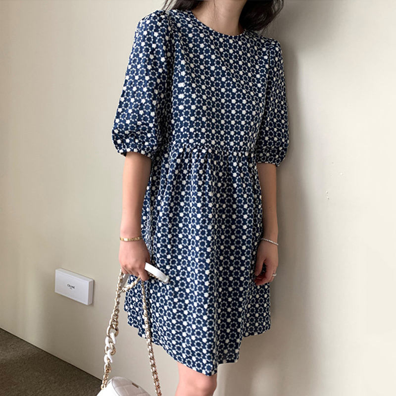 Women Dress Summer Korean Elegant Temperament Embroidery O-Neck Puff Sleeve Casual Chic Vestidos 210519