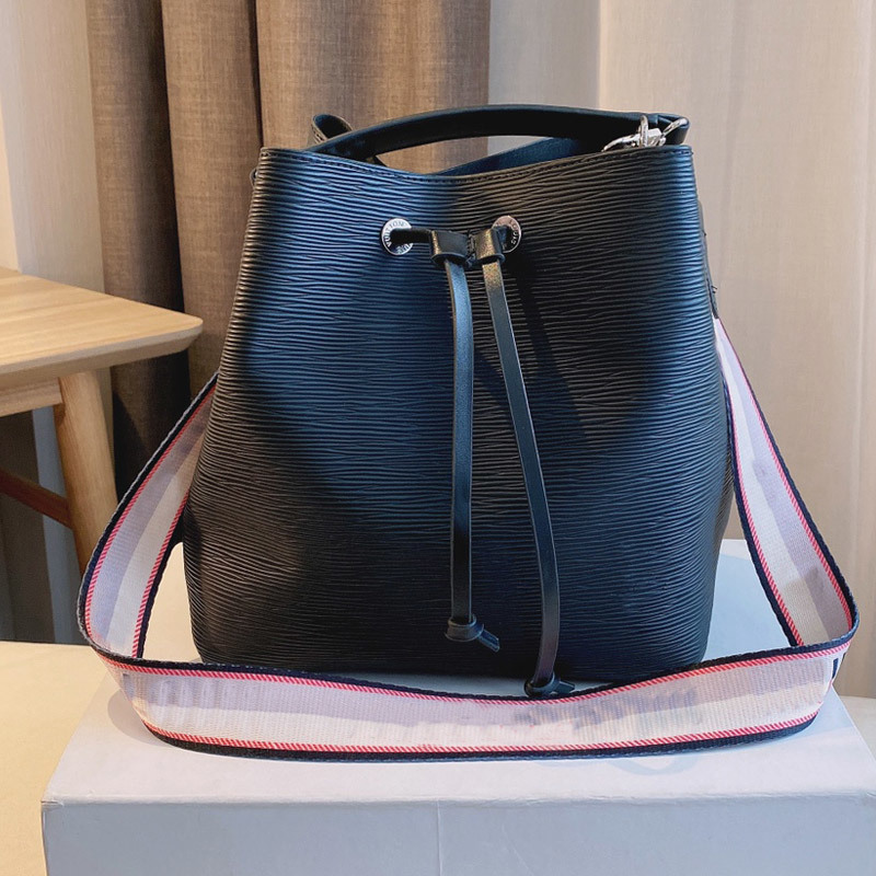 Bag Women Handbags Drawstring Bucket Top Handle Totes Letter Shoulder Wave Pattern Genuine Leather Interior Zipper Purse
Bag Women Handbags Drawstring Bucket Top Handle Totes Letter Shoulder Wave Pattern Genuine Leather Interior Zipper Purse