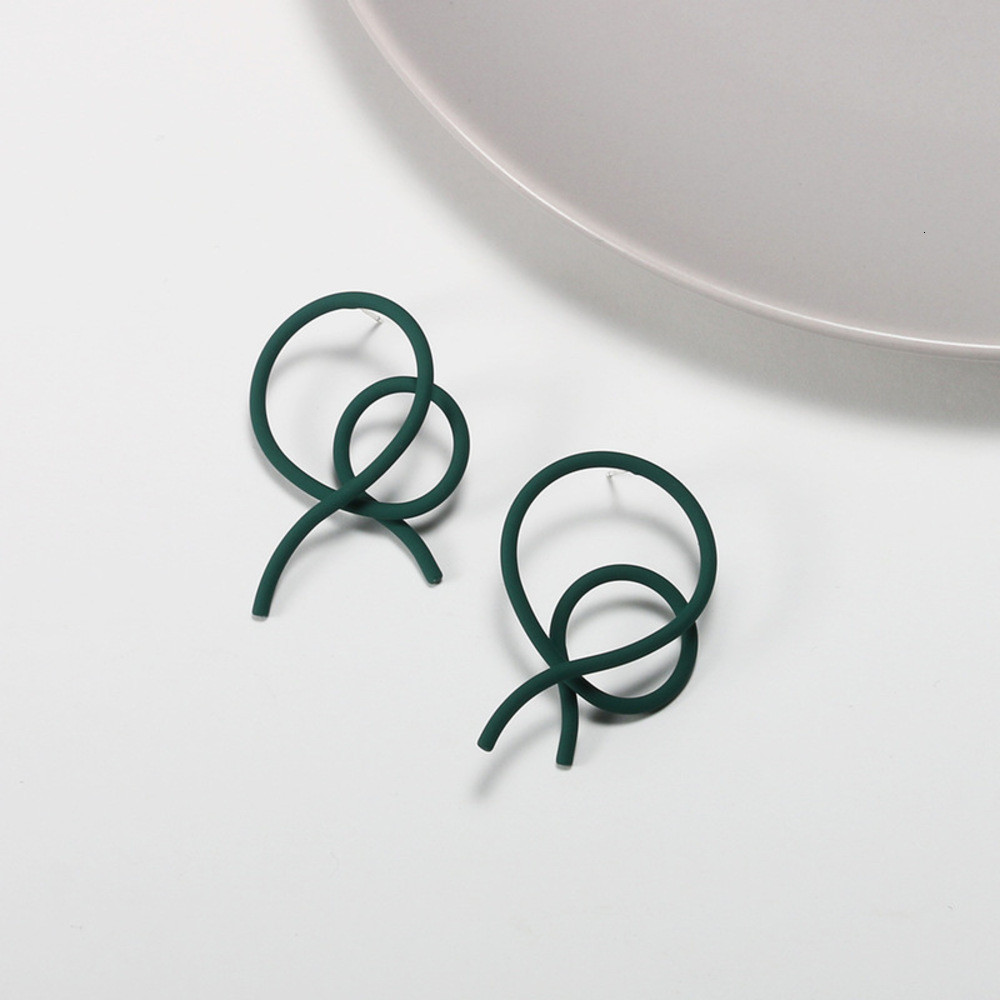 South Korea East Gate popular jewelry S925 silver needle baking paint geometric women's simple emerald Earrings, Black
South Korea East Gate popular jewelry S925 silver needle baking paint geometric women's simple emerald Earrings, Black
