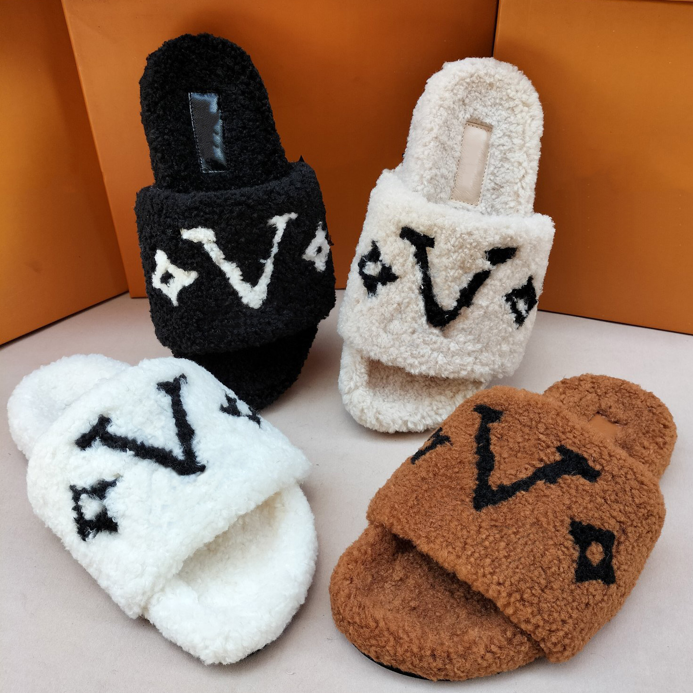 Designer Women ladys girls Furry Slide Slipper spring and autumn wool white logo embroidery Fashion Comfortable Top Quality Barefoot wear flip flopes 35-46 us 5-us 12, As picture
Designer Women ladys girls Furry Slide Slipper spring and autumn wool white logo embroidery Fashion Comfortable Top Quality Barefoot wear flip flopes 35-46 us 5-us 12, As picture