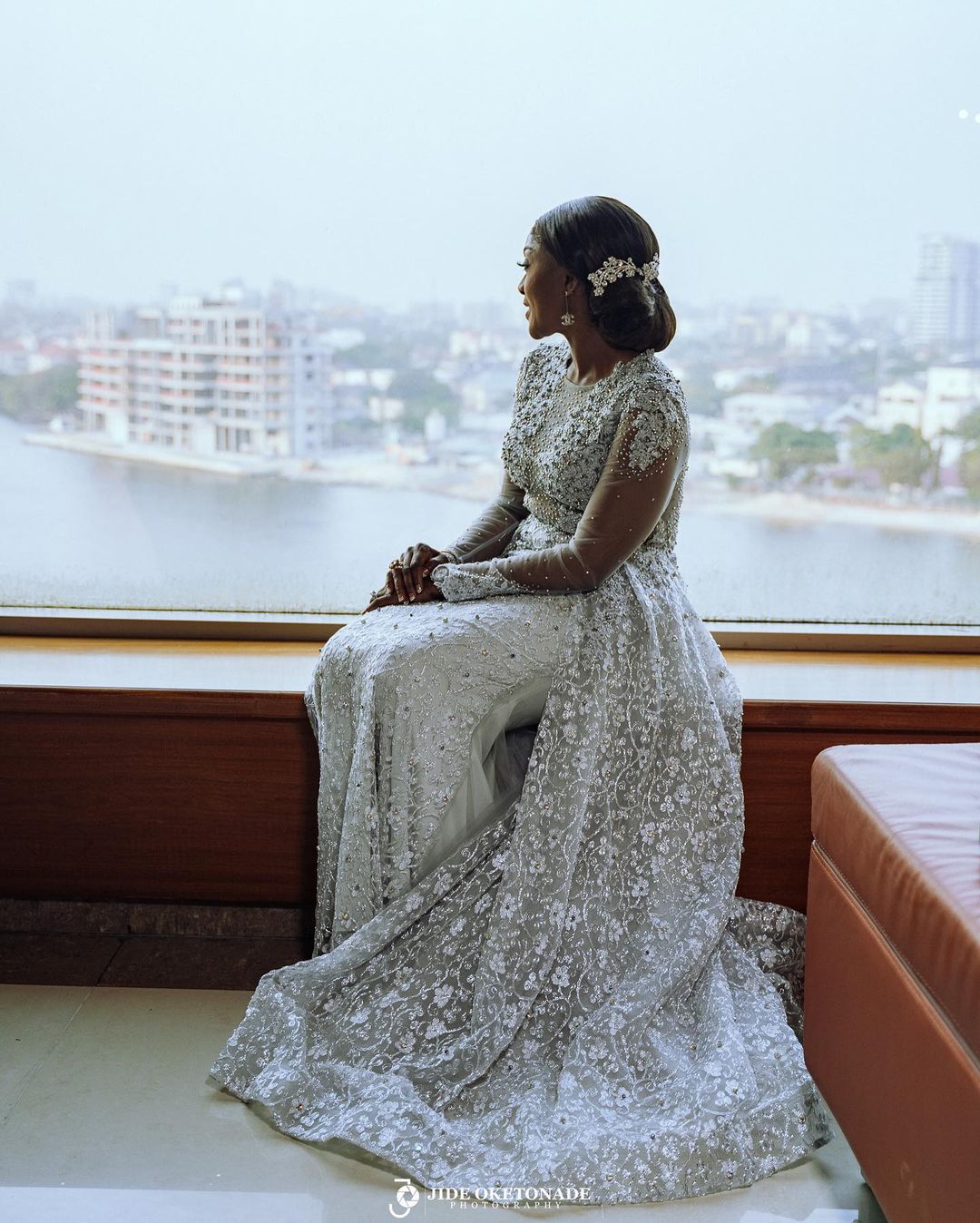 2022 Plus Size Arabic Aso Ebi Luxurious Lace Beaded Wedding Dress Long Sleeves Vintage Sexy Bridal Gowns Dresses ZJ305