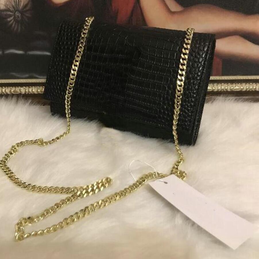 Shoulders womenBags crossbody bag women handbags purses gold chain shoulder bags good quality pu leather classic hots sale style ladies tote womenbag r-5q857, Glod
Shoulders womenBags crossbody bag women handbags purses gold chain shoulder bags good quality pu leather classic hots sale style ladies tote womenbag r-5q857, Glod