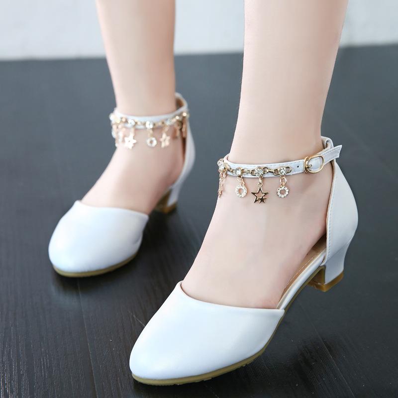 Sandals Girls Princess Shoes, High Heels, 2021 Spring And Autumn Piano Performances, White Kids Shoes.
Sandals Girls Princess Shoes, High Heels, 2021 Spring And Autumn Piano Performances, White Kids Shoes.