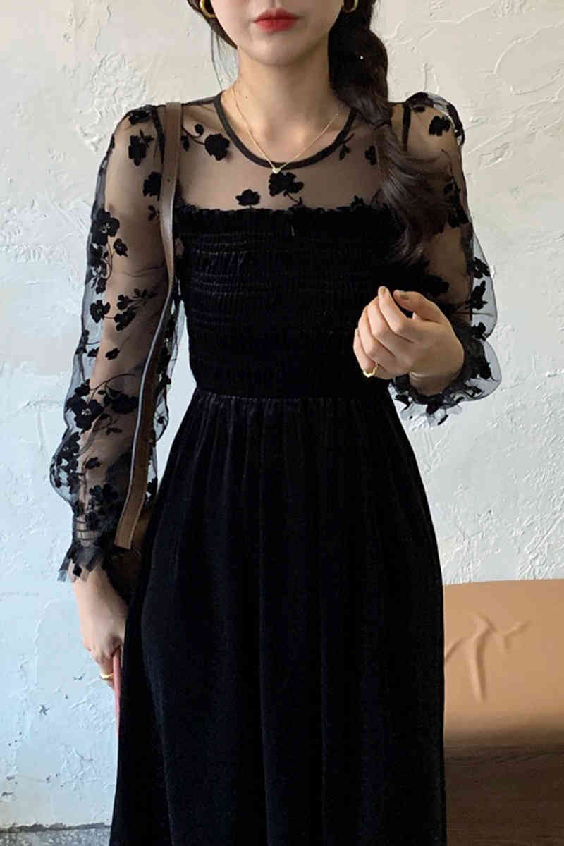 Elegant Black Velvet Dress Women Fashion Korean Chic Floral Mesh Sleeve Autumn Retro Vestidos Sexy Dresses 210519