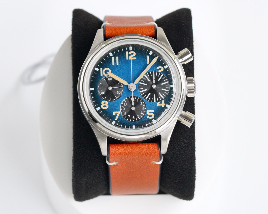 2021 Limited edition watch diameter 41 mm with ETA7750 automatic chain mechanical movement guide wheel chronograph device titanium case, As shown
2021 Limited edition watch diameter 41 mm with ETA7750 automatic chain mechanical movement guide wheel chronograph device titanium case, As shown