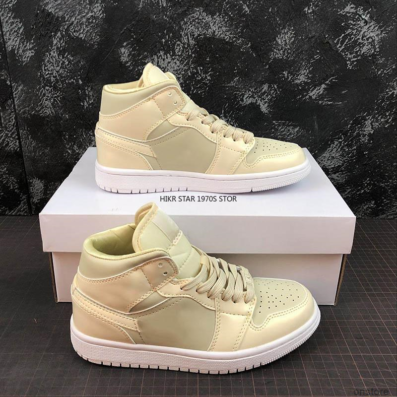 Jumpman 1 Mens Basketball Shoes 1s Mid OG Women Authentic SE Lemon Yellow Outdoor Trainers Sports Premium Sneakers MEN, #1
Jumpman 1 Mens Basketball Shoes 1s Mid OG Women Authentic SE Lemon Yellow Outdoor Trainers Sports Premium Sneakers MEN, #1