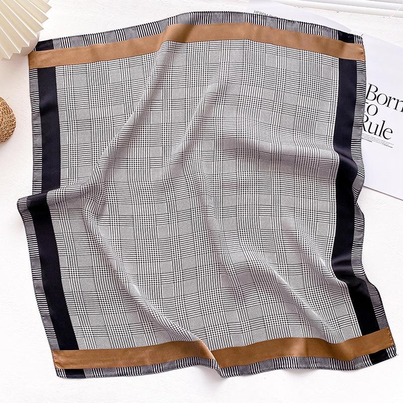 Scarves Headscarf Women Designer Brand Kerchief Neck Silk Scarf 70cm Square Hair Bands Bag Bandana For Ladies Handkerchief
Scarves Headscarf Women Designer Brand Kerchief Neck Silk Scarf 70cm Square Hair Bands Bag Bandana For Ladies Handkerchief