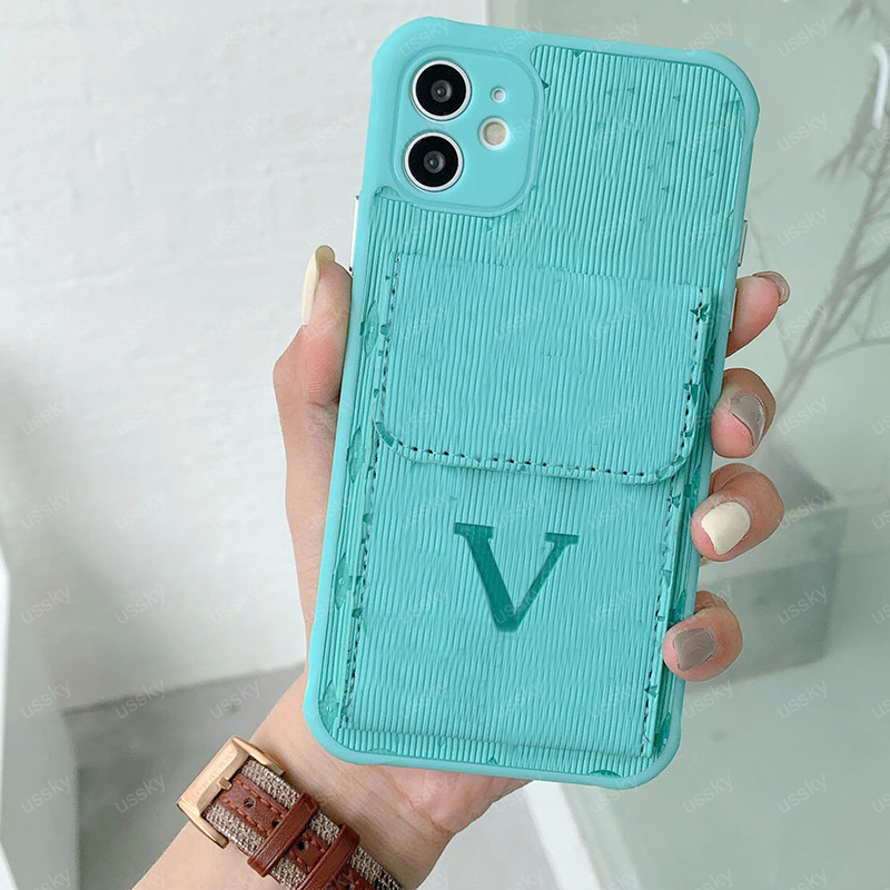 Luxurys Designers Phone Cases For IPhone 11 12 13 Pro Promax Xr X/xs Letter L Cover Anti-fall Case Flower Top Quality D2112301Z, Blue1
Luxurys Designers Phone Cases For IPhone 11 12 13 Pro Promax Xr X/xs Letter L Cover Anti-fall Case Flower Top Quality D2112301Z, Blue1