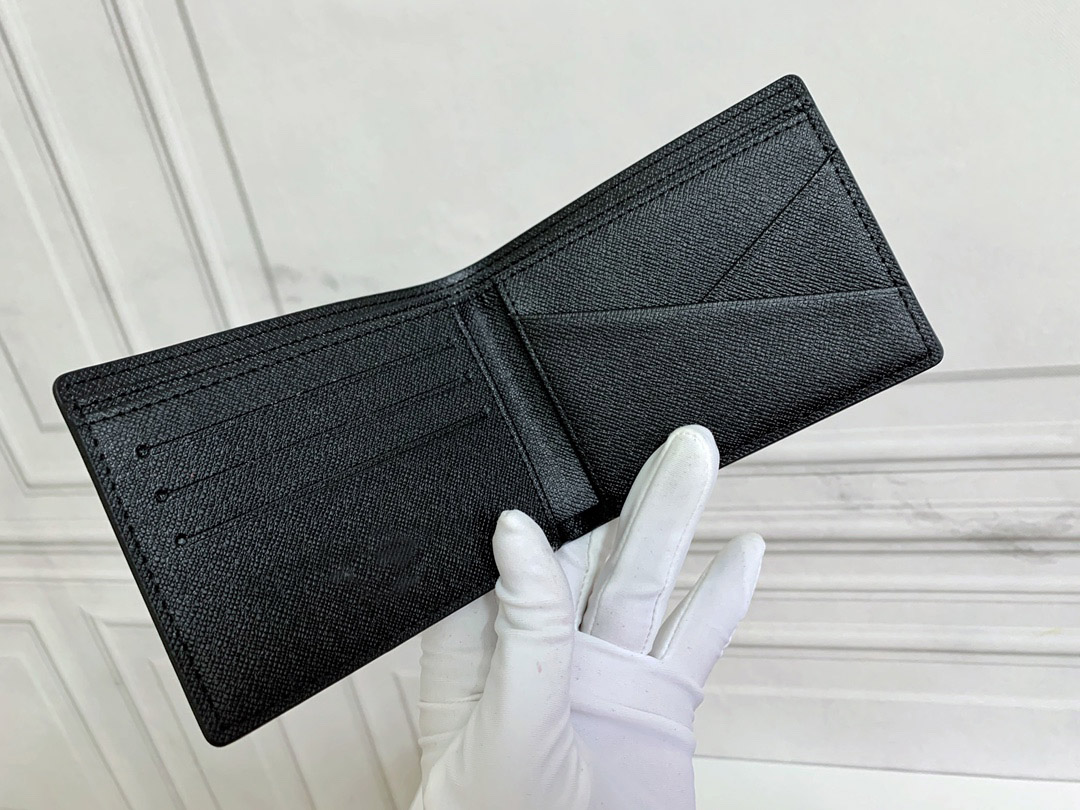 Wholesale Wallet Coin Purse luxury designer wallets 4 colors multi card position leather for men and women through gift bags, Red;black
Wholesale Wallet Coin Purse luxury designer wallets 4 colors multi card position leather for men and women through gift bags, Red;black