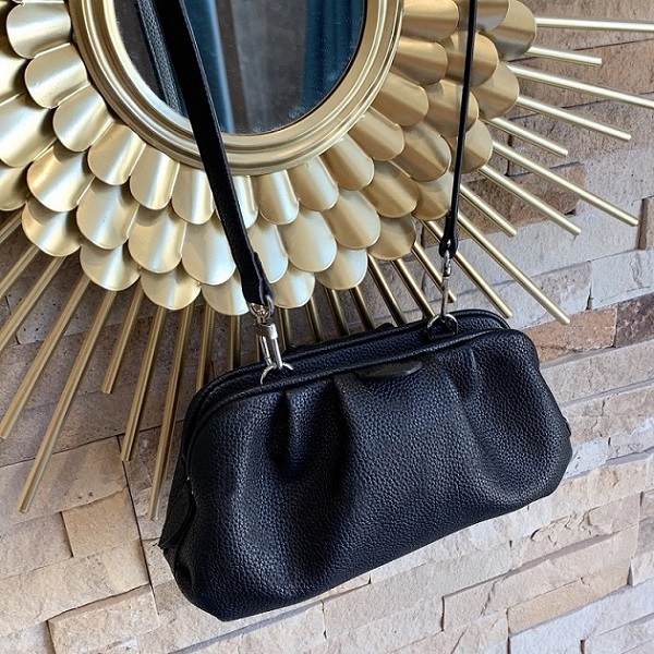 Fashion lady shoulder bags outdoor leisure womens totes bag classic hollow carved letter design high quality handbag purse, Dust bag
Fashion lady shoulder bags outdoor leisure womens totes bag classic hollow carved letter design high quality handbag purse, Dust bag