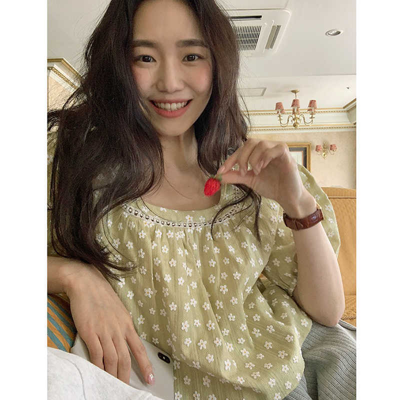 Korejpaa Women Shirt Summer Korean Chic Fresh Square Collar Hollow Stitching Embroidery Flowers Short Puff Sleeve Blouses 210526