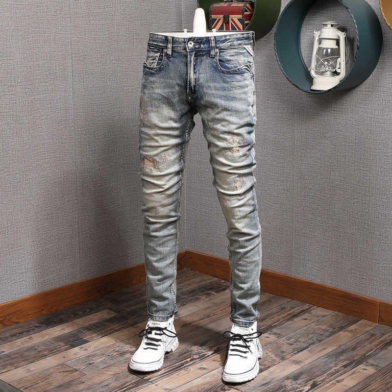 Italian Fashion Men Jeans High Quality Retro Blue Slim Fit Embroidery Patchwork Ripped Denim Pants Vintage Designer Trousers
Italian Fashion Men Jeans High Quality Retro Blue Slim Fit Embroidery Patchwork Ripped Denim Pants Vintage Designer Trousers