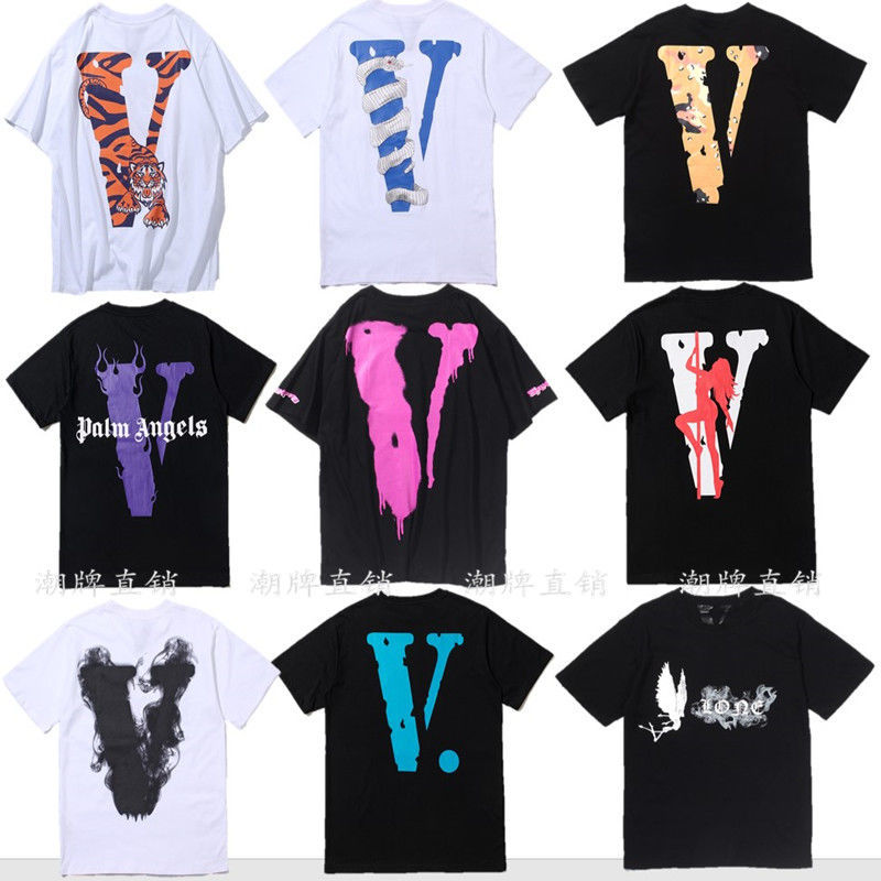 Brand V t shirt Lone Wang Yibo' same high street retro short sleeve men' and women' Washington limited smoke big T- loose round neck tee, Black orange big v
Brand V t shirt Lone Wang Yibo' same high street retro short sleeve men' and women' Washington limited smoke big T- loose round neck tee, Black orange big v