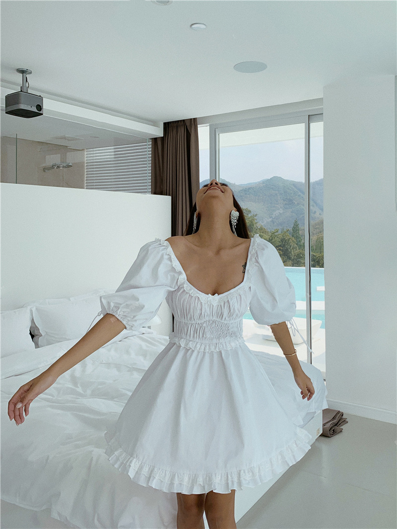 BOHO INSPIRED puff sleeve mini Sexy white party dress ruffle summer dress square neck elastic bust super chic women dress new 210331