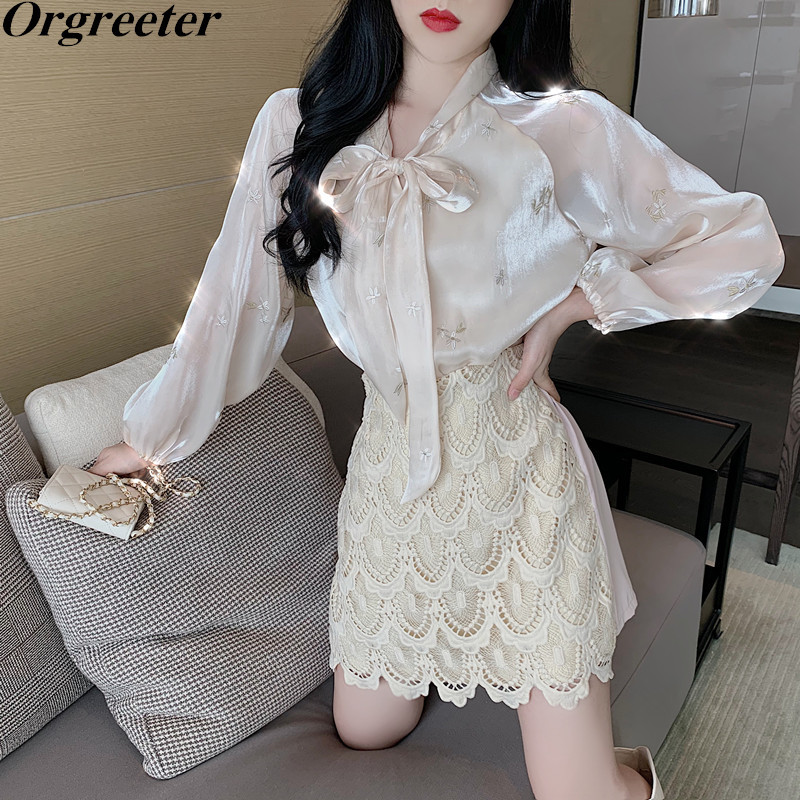 Spring 2 Piece Set Women Korean Sweet Bow Lace-Up Floral Embroidery Satin Shirt + High Waist Mini Bodycon Lace Skirts Sets 210525, Beige
Spring 2 Piece Set Women Korean Sweet Bow Lace-Up Floral Embroidery Satin Shirt + High Waist Mini Bodycon Lace Skirts Sets 210525, Beige