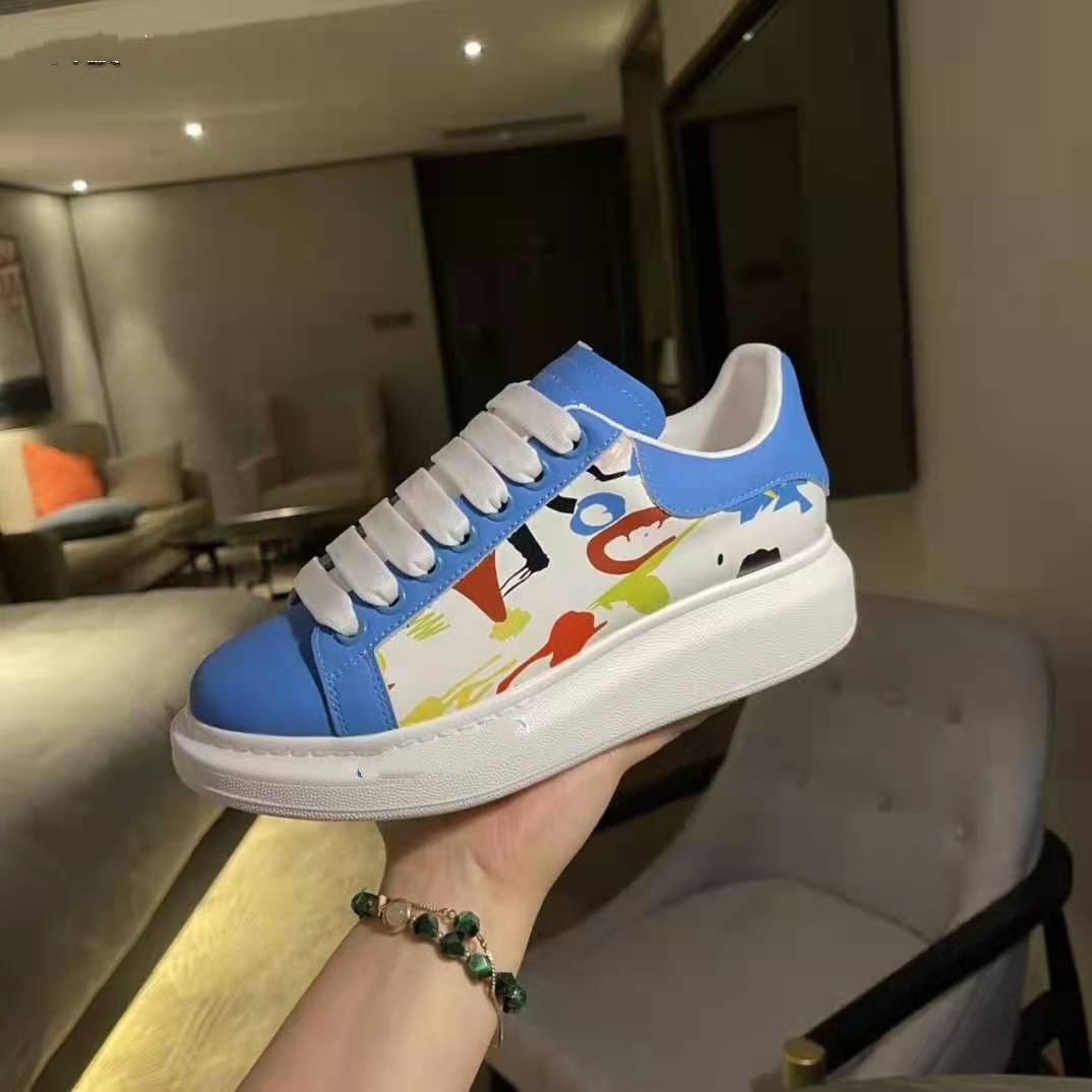 Wholesale 2021 Graffiti designer High Quality men women casual shoes espadrilles flats platform oversized sneaker shoe espadrille flat sneakers
Wholesale 2021 Graffiti designer High Quality men women casual shoes espadrilles flats platform oversized sneaker shoe espadrille flat sneakers