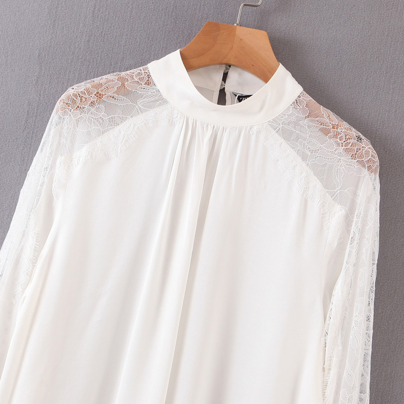 Chic Lace Spliced Blouse Women Fashion Casual Loose O Neck Tops Elegant Ladies Long Sleeve Shirts 210520