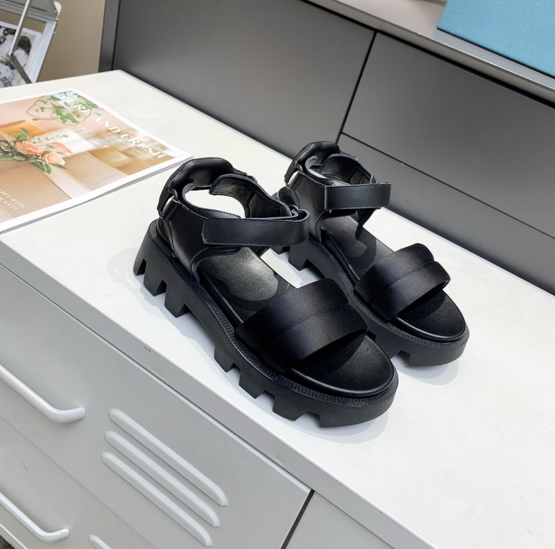 2021 Fashion Women Platform Sandals Brand Designers Luxury Black White Strap Slides Summer Beach Sandal 35-40
2021 Fashion Women Platform Sandals Brand Designers Luxury Black White Strap Slides Summer Beach Sandal 35-40
