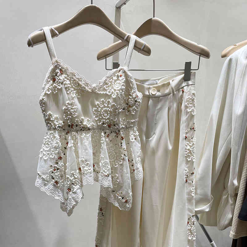 VGH Sexy Patchwork Lace Vest For Women V Neck Sleeveless Irregular Slim Tank Tops Female Fashion New Clothing Summer Stylish 210421