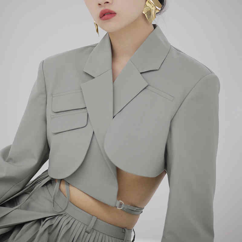 Sexy Asymmetrical Blazer Women Notched Long Sleeve Slim Waistless Short Irregular Tops Female Clothing Fashion 210524