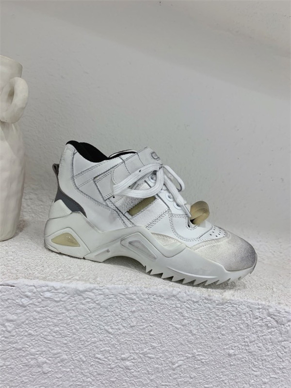 Fashion designer luxury sneakers men women reflective casual shoes party velvet calfskin mixed fiber top quality, 02
Fashion designer luxury sneakers men women reflective casual shoes party velvet calfskin mixed fiber top quality, 02