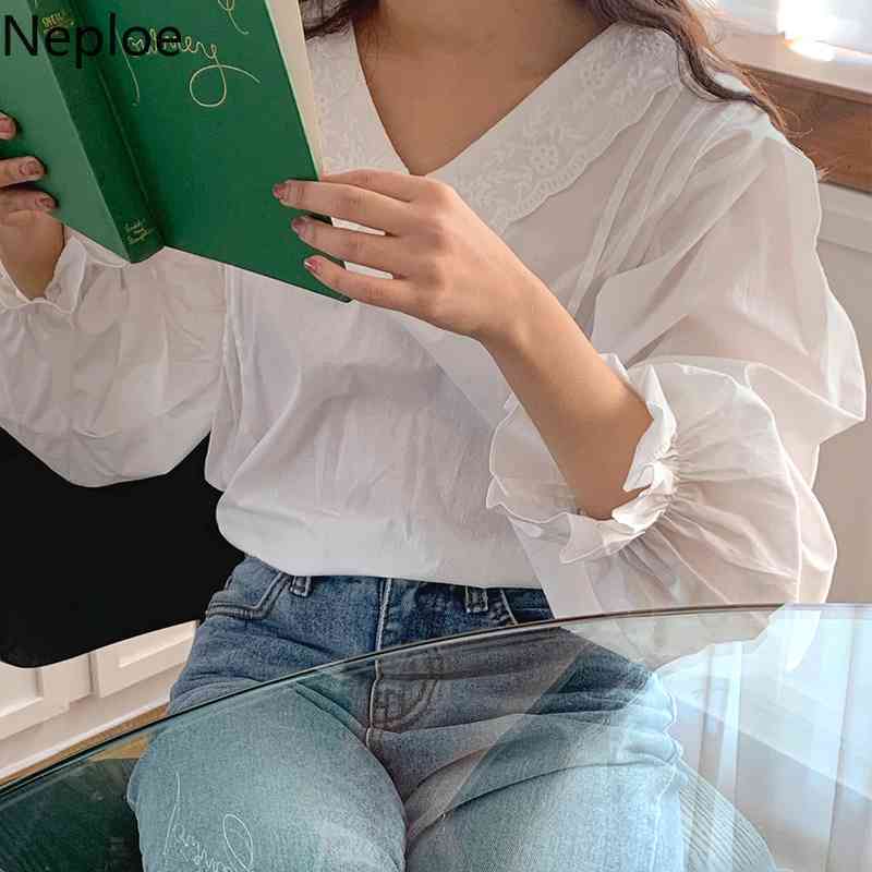 Neploe Women Blouses Spring Embroidery Lace Peter Pan Collar Patchwork Shirts Korean Elegant Blusas Temperament White Loose Tops 210422