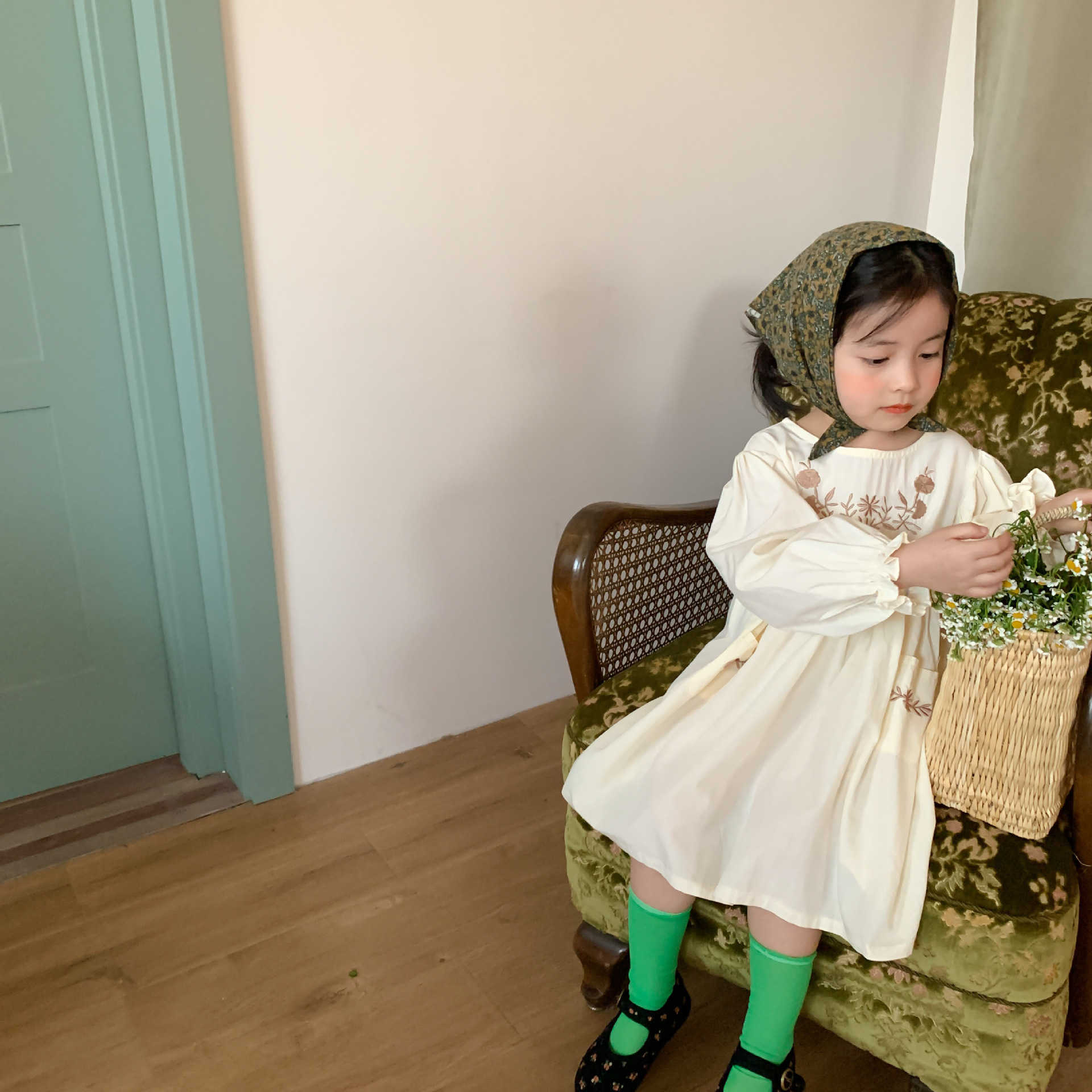 Korean Kids Pocket Spring Dress for Girls Boutique Cotton Linen Embroidery Straight 1 Years Birthday Causal Clothing 210529