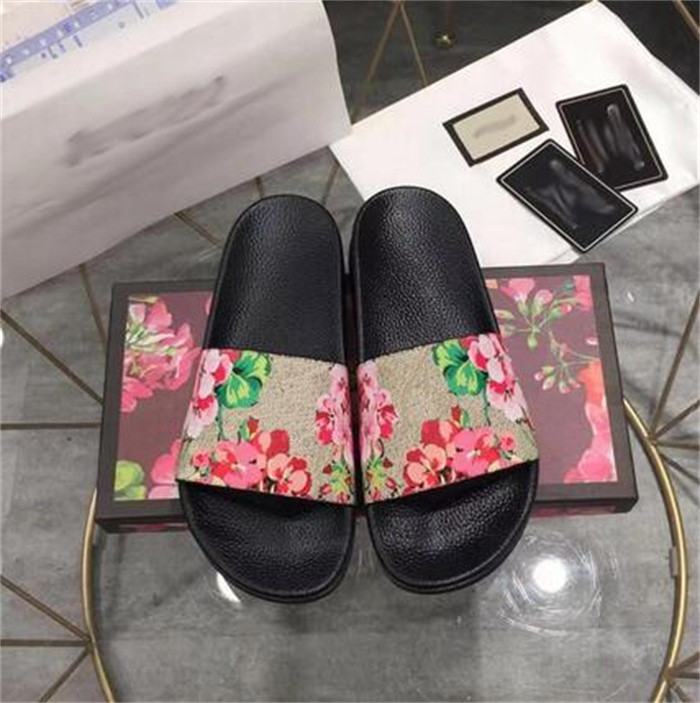 designer slides mens women slippers summer sandals beach slide flat platform ladies sandali bathroom home shoes flip flops striped causal sl, Black
designer slides mens women slippers summer sandals beach slide flat platform ladies sandali bathroom home shoes flip flops striped causal sl, Black