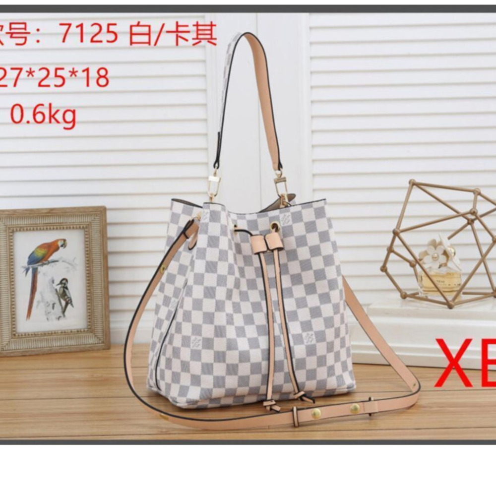New Shoulder Bag Women Purse Crossbody Bag Clutch Messenger Bag Cv1 New LV LOUIS Bag VITTON Women
New Shoulder Bag Women Purse Crossbody Bag Clutch Messenger Bag Cv1 New LV LOUIS Bag VITTON Women