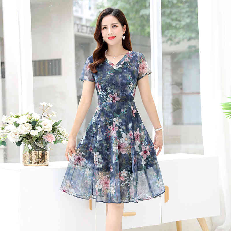 Middle-aged V Neck Women Dress Summer Chiffon Mid-Length Short-Sleeved Plus Size Printed elegant dress 821G 210420