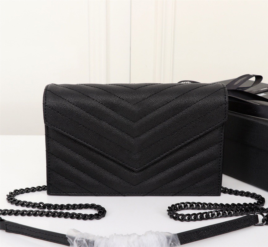 Designer Shoulder Bags Envelope Chain Handbag Women Clutch Caviar Purses High Quality Small Grain Embossed Leather Crossbody Bag Simplicity, Black black chain
Designer Shoulder Bags Envelope Chain Handbag Women Clutch Caviar Purses High Quality Small Grain Embossed Leather Crossbody Bag Simplicity, Black black chain