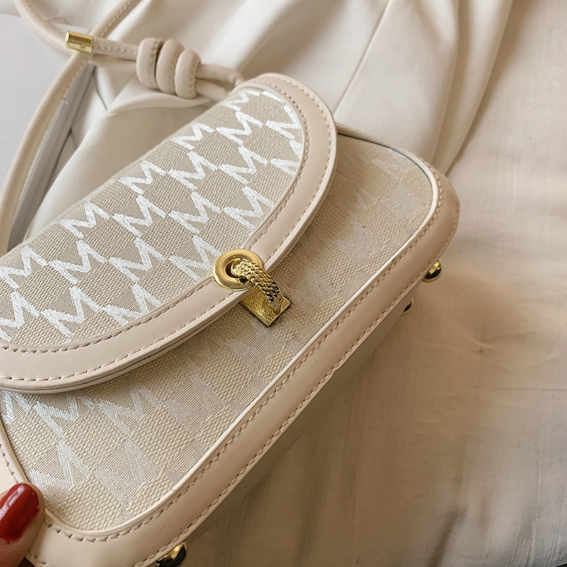 2021 New Style Bag Messenger Women Shoulder Women's Single Of Korean Version Underarm Air Gangfeng Foreign Xiaoxiangfeng Fashion Nclbh
2021 New Style Bag Messenger Women Shoulder Women's Single Of Korean Version Underarm Air Gangfeng Foreign Xiaoxiangfeng Fashion Nclbh