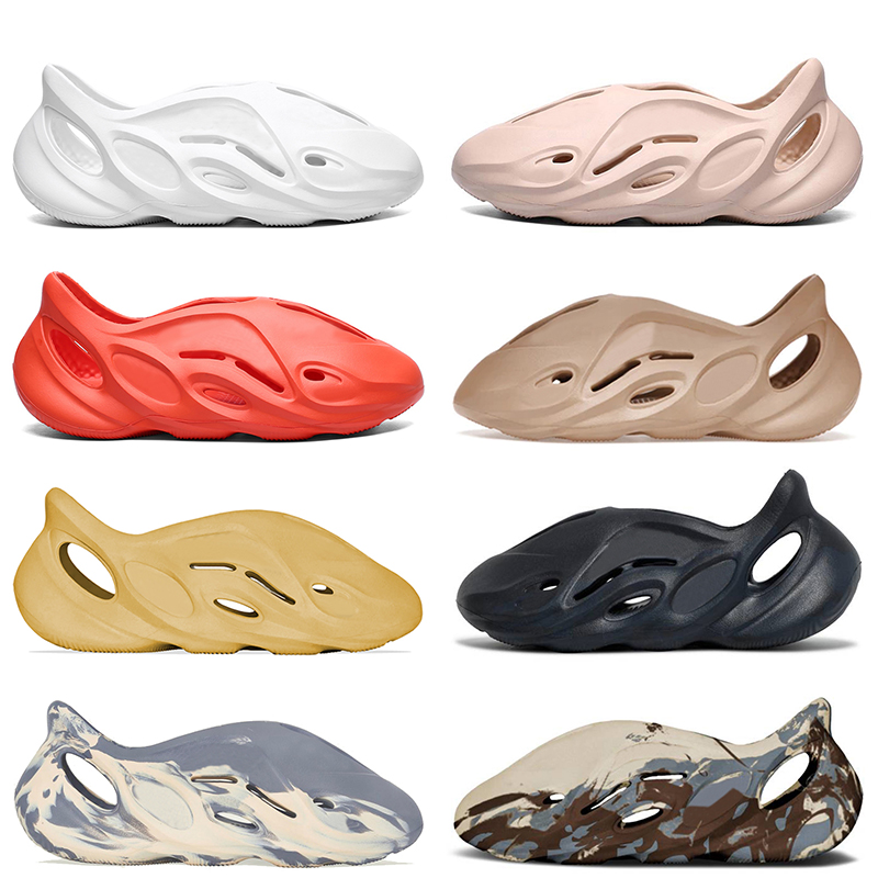 Big Size EUR 47 Womens Mens Slippers Designer Kanye Slides ADDS EVA Moon Gray Cream Clay Mineral Blue Foam RNNR Enflame Orange Glow Green Ye, Black
Big Size EUR 47 Womens Mens Slippers Designer Kanye Slides ADDS EVA Moon Gray Cream Clay Mineral Blue Foam RNNR Enflame Orange Glow Green Ye, Black