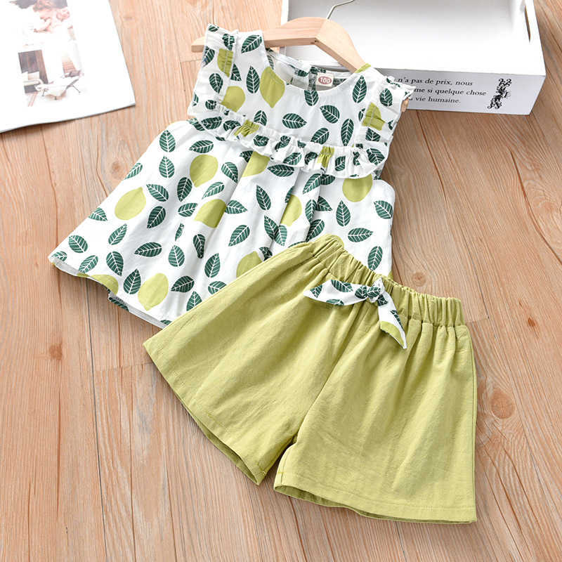 Girls Leaves Cotton Bouse and Shorts 2pcs Set for Children Toddler Lovely Summer Outfit Clothing 210529