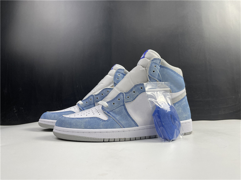 Top Quality I Hype Royal Basketball Shoes Mens J1 White Blue Designer Sports Sneakers Ship With Box Size US5.5-13, Customize
Top Quality I Hype Royal Basketball Shoes Mens J1 White Blue Designer Sports Sneakers Ship With Box Size US5.5-13, Customize