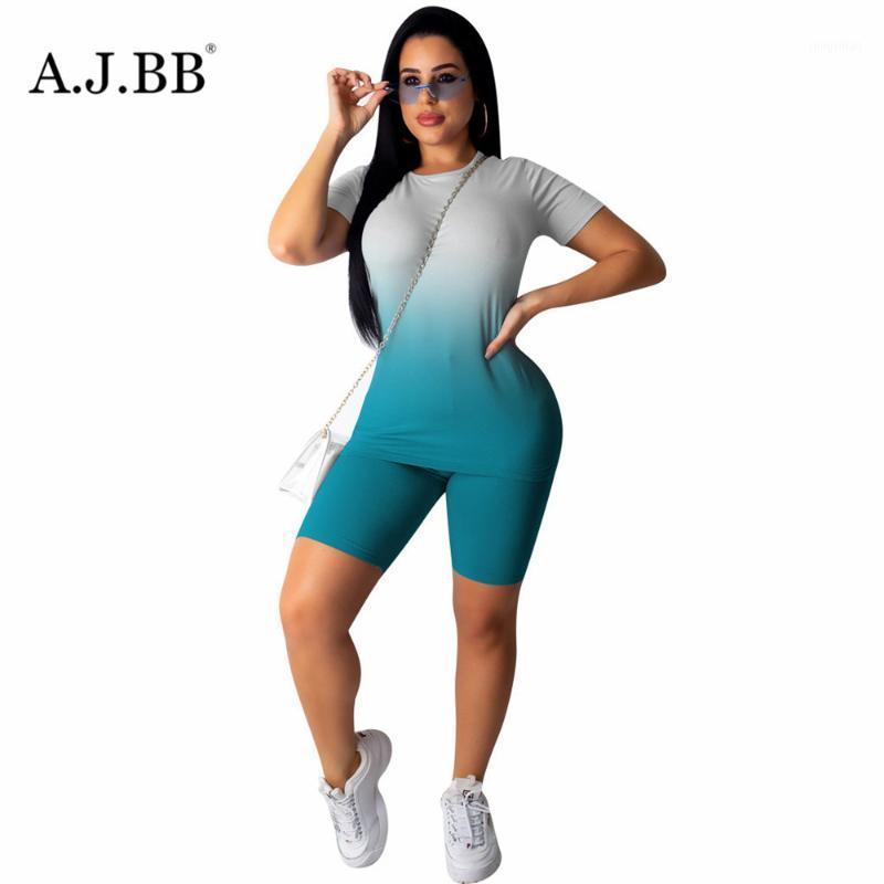 European Casual Gradient Sports Suit Summer Fashion Loose O-neck Short Sleeve T-shirt And Shorts Women' Two-piece Set Tracksuits, Blue
European Casual Gradient Sports Suit Summer Fashion Loose O-neck Short Sleeve T-shirt And Shorts Women' Two-piece Set Tracksuits, Blue