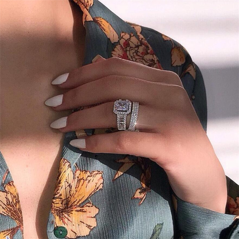 Choucong Brand Unique Stunning Wedding Rings Luxury Jewelry 925 Sterling Silver Princess Cut White Topaz CZ Diamond Eternity Women Engagement Bridal R