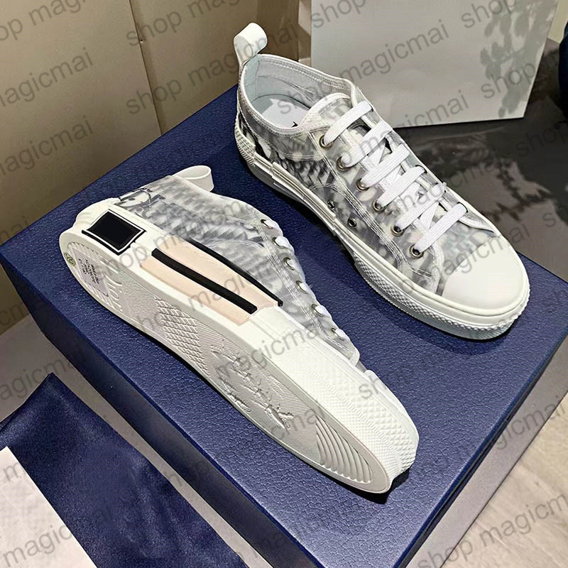 Desinger Men Women Oblique Canvas PVC Black and White Shoes Lace Up Casual Walking Footwear with Box High Quality Lover Famliy Matching