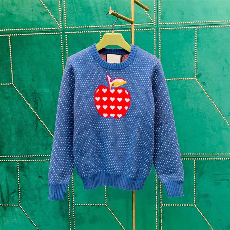 Women' sweaters Early autumn stars with the same heart apple jacquard pattern pink sweater love hook knit cardigan, Black
Women' sweaters Early autumn stars with the same heart apple jacquard pattern pink sweater love hook knit cardigan, Black