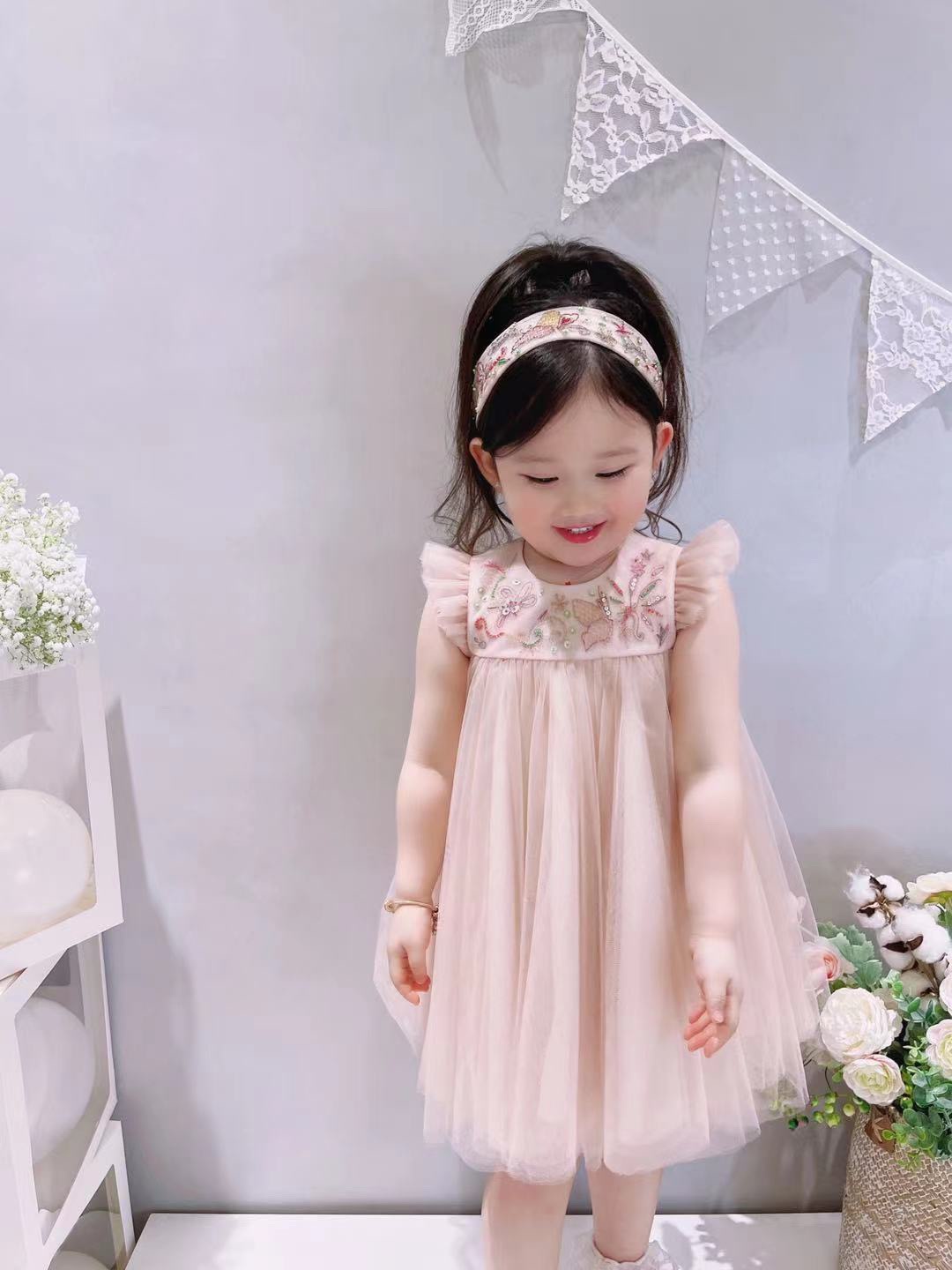 High Qulaity Summer Baby Girls Dresses Kids Girl Lace Cotton Dress Children pink clothing tops 80-160 size
High Qulaity Summer Baby Girls Dresses Kids Girl Lace Cotton Dress Children pink clothing tops 80-160 size