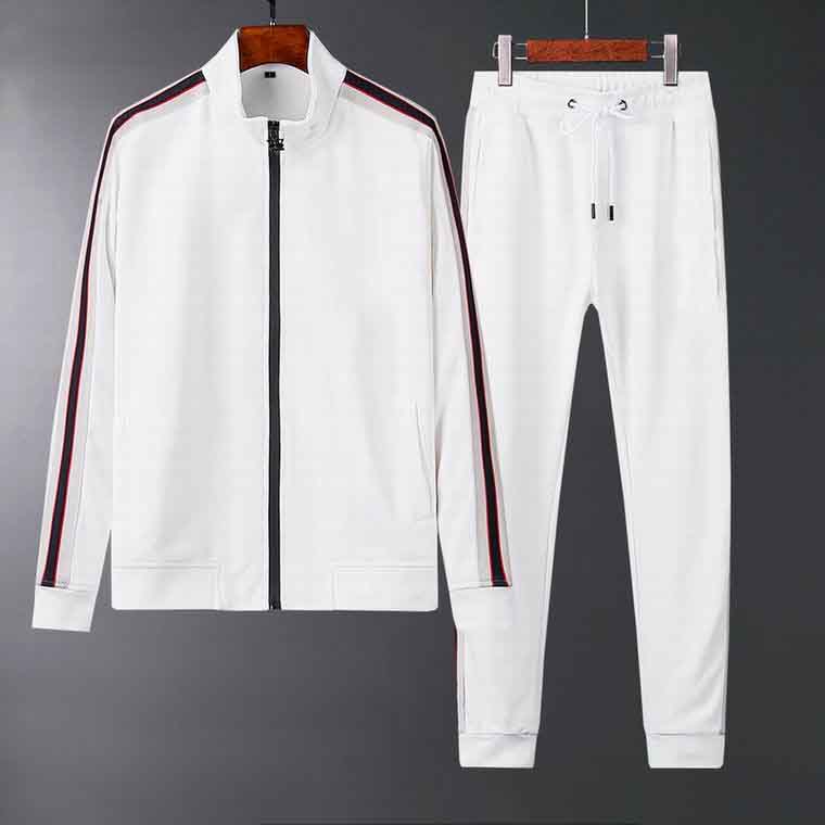 tracksuit winter Mens Jacket Hoodies Tracksuits fashion Bee Embroidered letter jackets winter jacket White Black Mens Sportswear M-4XL
tracksuit winter Mens Jacket Hoodies Tracksuits fashion Bee Embroidered letter jackets winter jacket White Black Mens Sportswear M-4XL