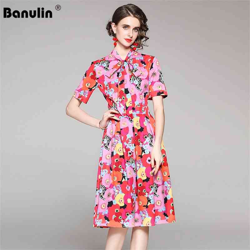 Banulin Fashion Runway Beach Dress Summer Women Short Sleeve Bow Neck Floral Print Ladies A-Line Midi 210603, The picture color
Banulin Fashion Runway Beach Dress Summer Women Short Sleeve Bow Neck Floral Print Ladies A-Line Midi 210603, The picture color
