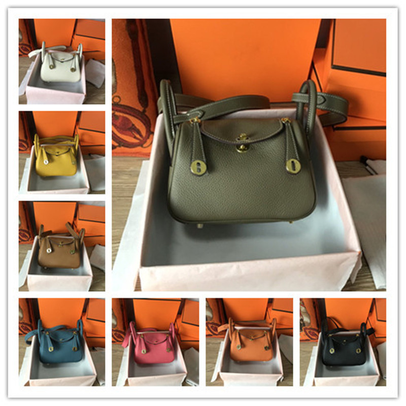 Designer Luxury Best Quality Mini Lindy Extreme Taurillon Clemence 2- Way Bag Shoulder Bags Women's Bag New Season Brand New Size: 19CM
Designer Luxury Best Quality Mini Lindy Extreme Taurillon Clemence 2- Way Bag Shoulder Bags Women's Bag New Season Brand New Size: 19CM