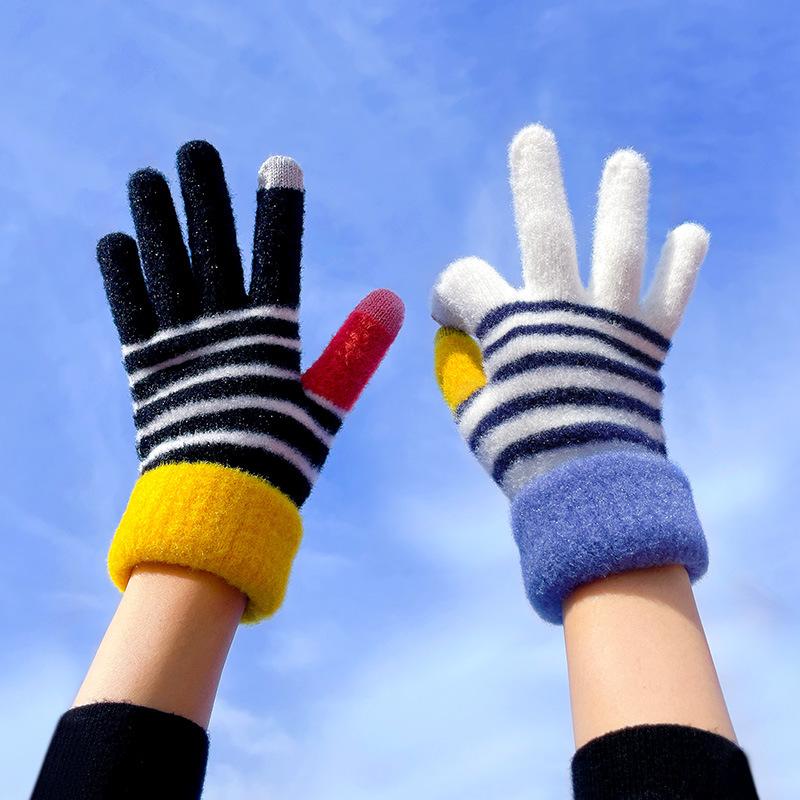 Five Fingers Gloves Winter Knited Womens Plus Velvet Warm Stripe Patchwork Cold Soft Skin-Friendly Touch Screen Cycling Driving
Five Fingers Gloves Winter Knited Womens Plus Velvet Warm Stripe Patchwork Cold Soft Skin-Friendly Touch Screen Cycling Driving