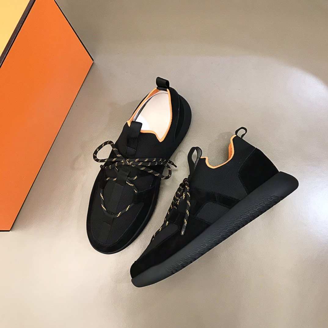Top quality luxury designer Men's leisure sports shoes fabrics using canvas and leather a variety of comfortable material, Red;white
Top quality luxury designer Men's leisure sports shoes fabrics using canvas and leather a variety of comfortable material, Red;white